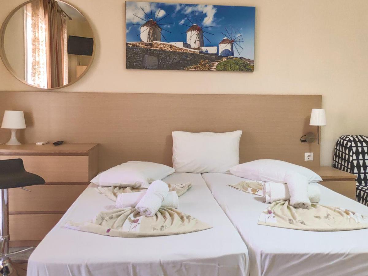 Jimmy'S Rooms Nea Potidea Exterior foto